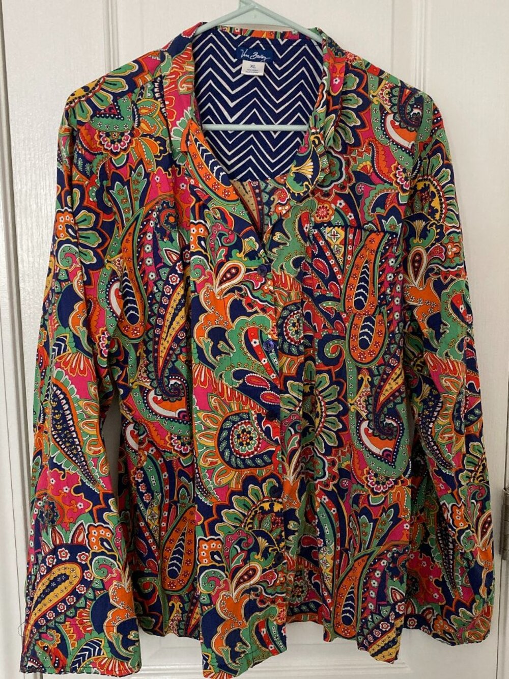 Vera Bradley Navy & Orange Paisley Top Size XL